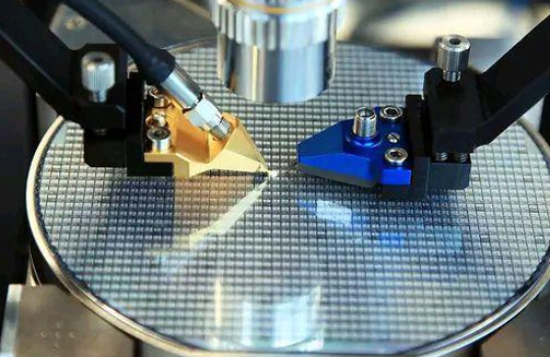 蚀刻机和光刻机区别